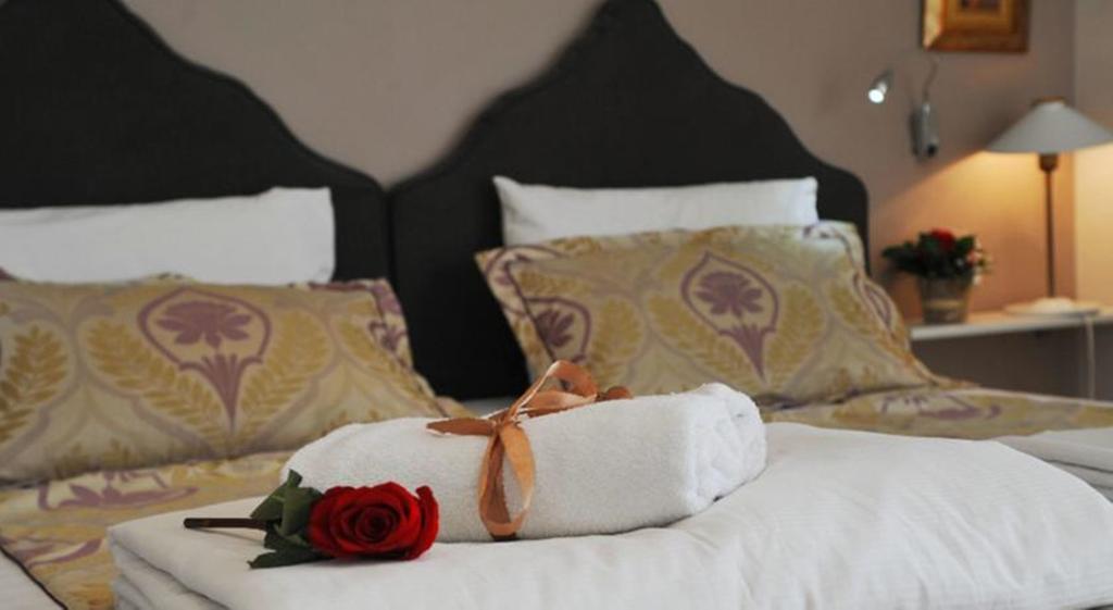 Belle - Luxury